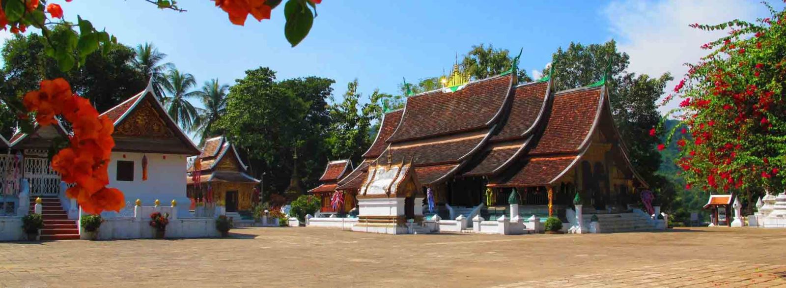 temple in luangprabang